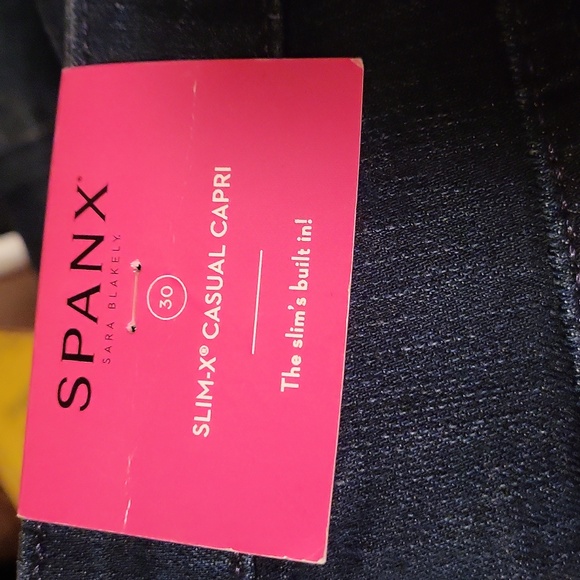 Spanx Capri Jeans - Picture 4 of 16